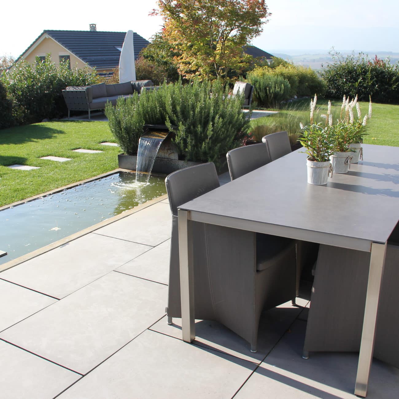 Dalle_Factory grise_Mise en scène_001