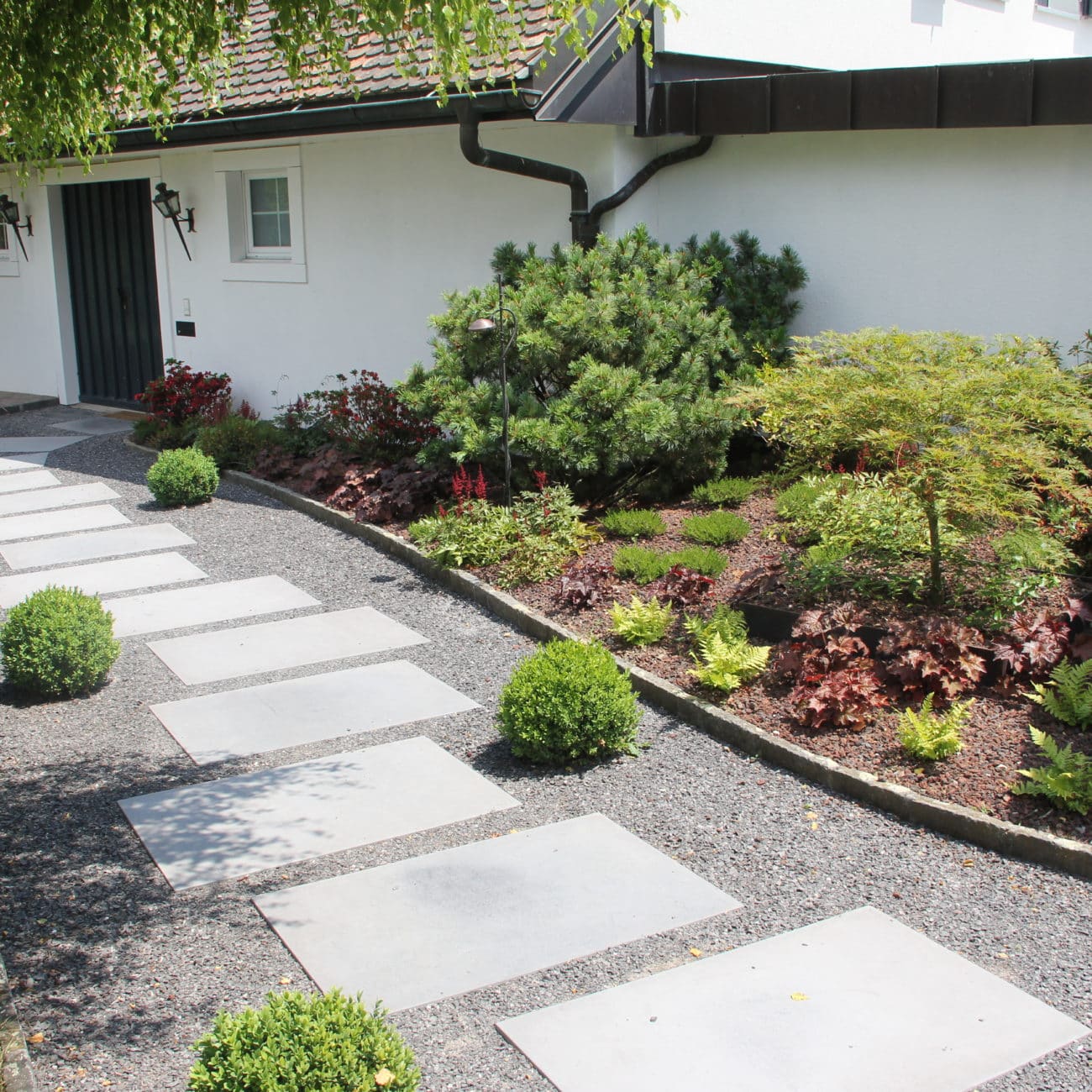 Dalle_Factory grise_Mise en scène_002